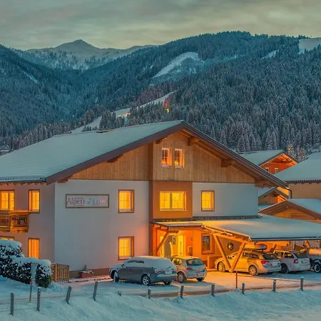 Alpenjuwel Apartment *